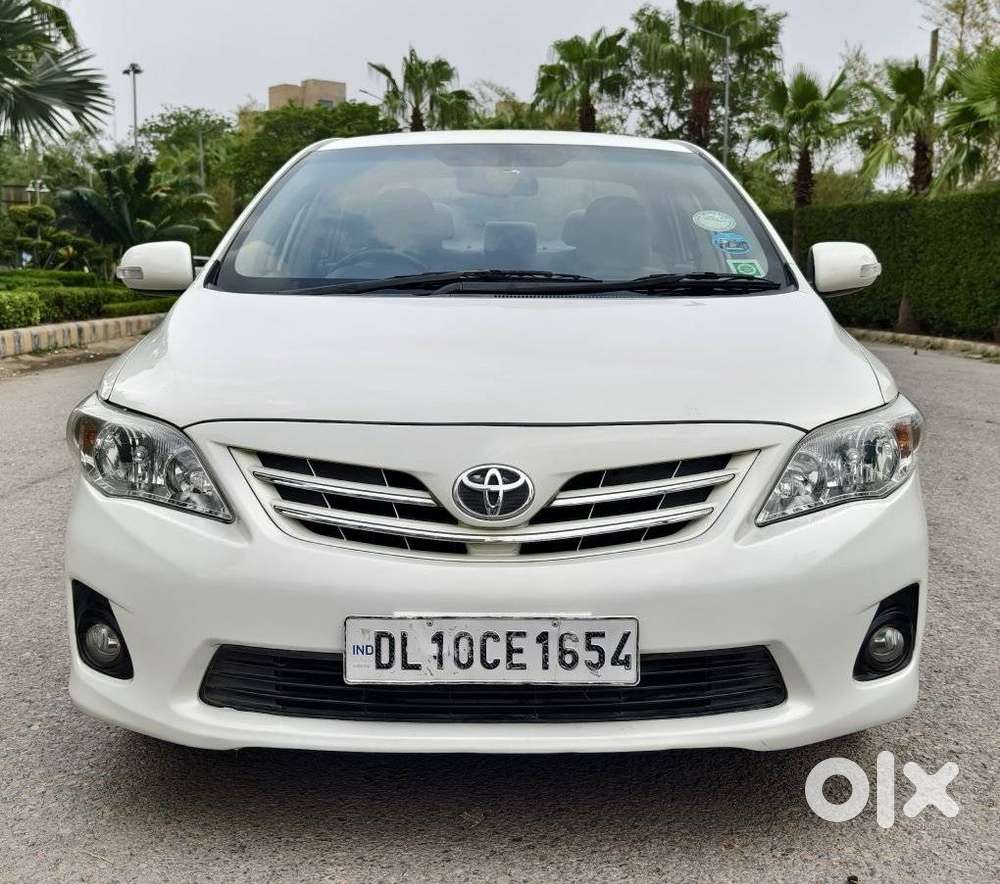 Toyota Corolla Altis 1.8g Limited, 2012, Petrol