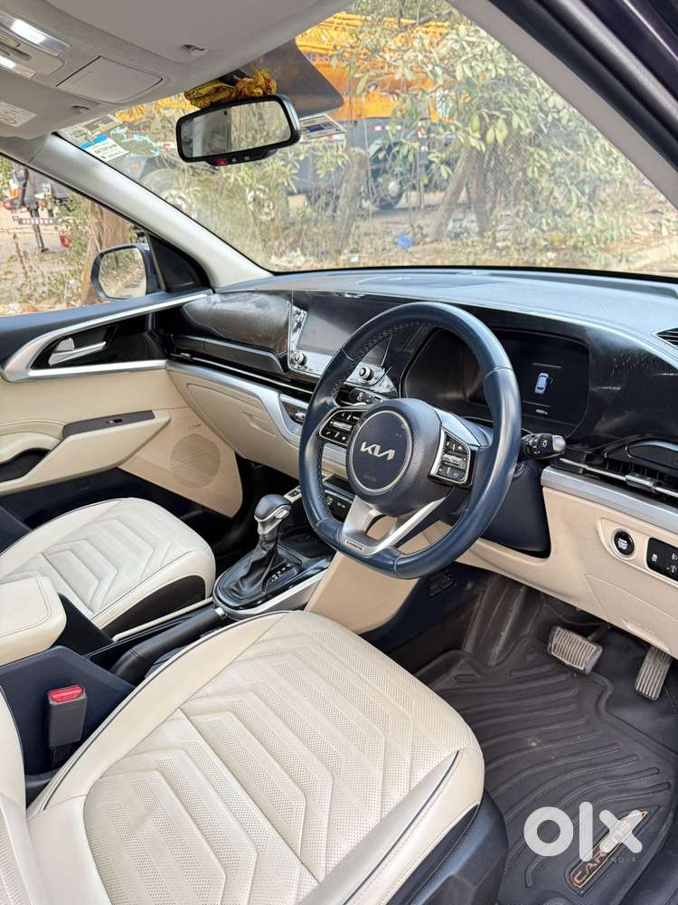 Kia Carens Luxury (o)1.5 Diesel At 7 Str, 2022, Diesel