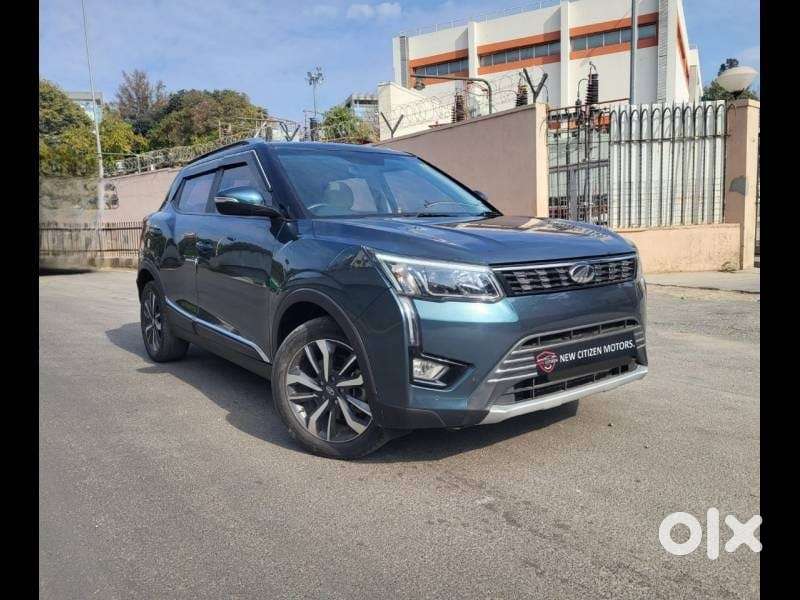 Mahindra Xuv300 W8, 2020, Petrol