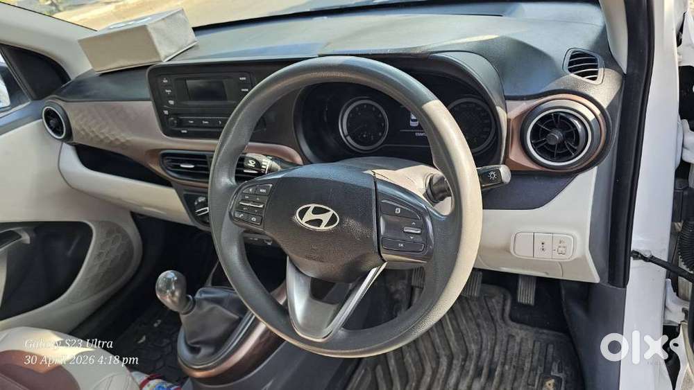 Hyundai Aura Sx (o) Manual, 2023, Cng & Hybrids
