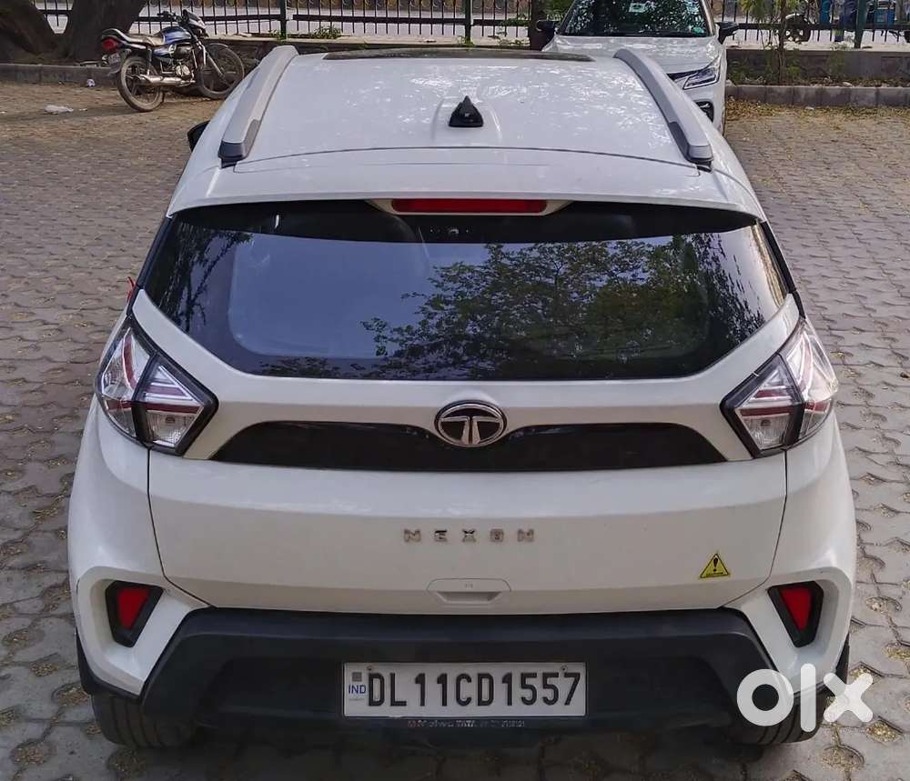 Tata Nexon (brand New Smooth)