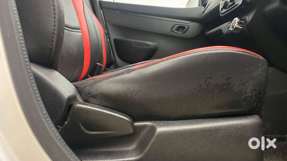 Renault Kwid 2015-2019 1.0 Rxt Amt, 2017, Petrol