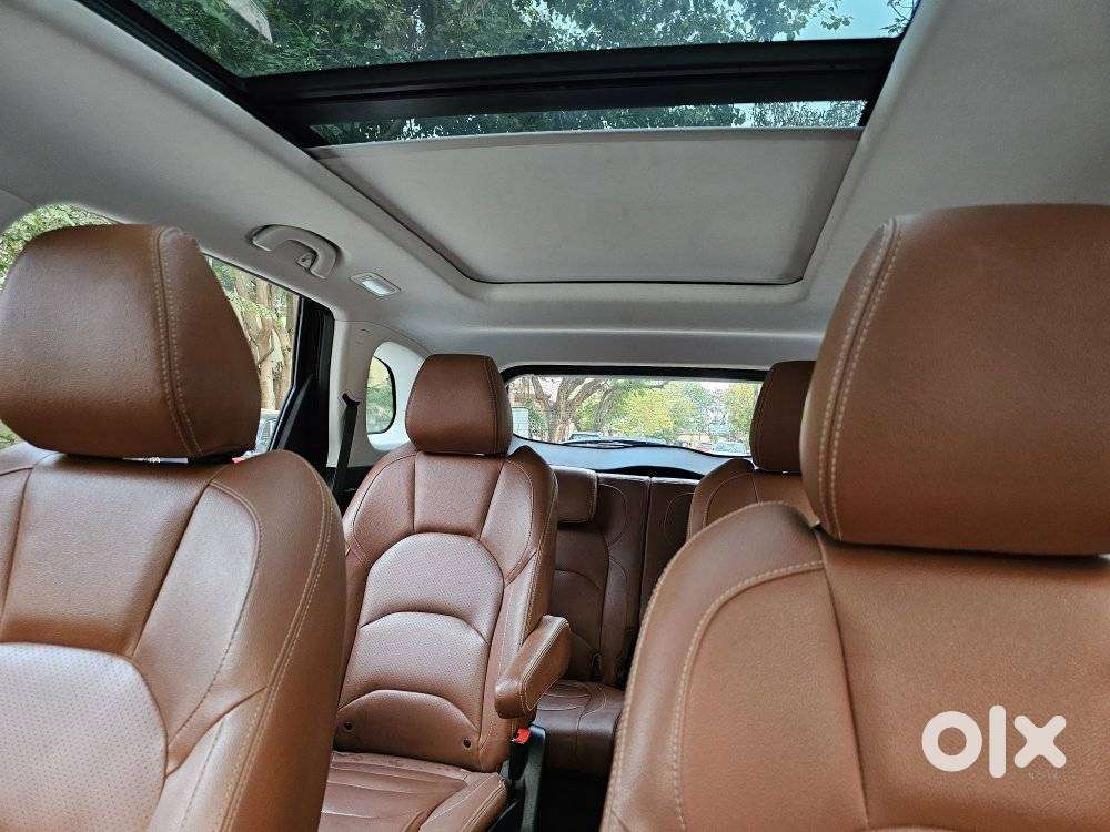 Mg Hector Plus Sharp Pro 1.5 Turbo Petrol Cvt 6 Str Dual Tone, 2022,..