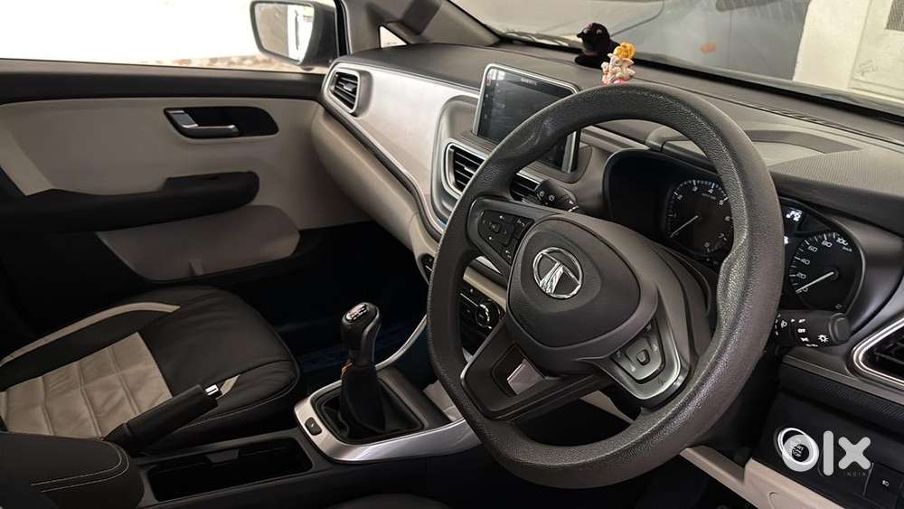 Tata Altroz 2022 Petrol Very Good Condition Only 22000 Driven