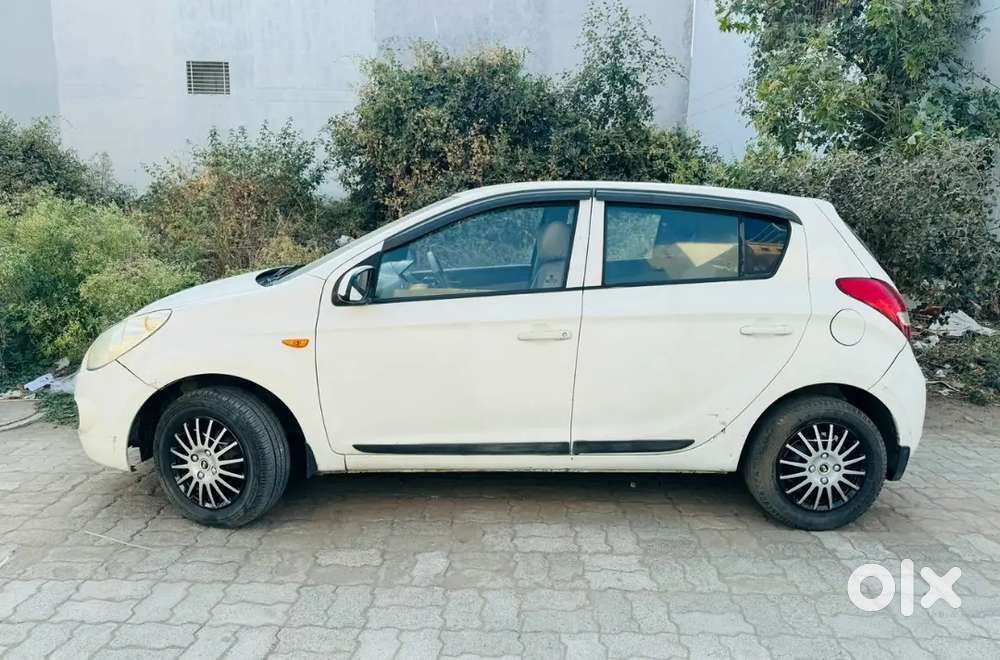 Paper's Are Expired Only Insurance Is Valid Till 2027