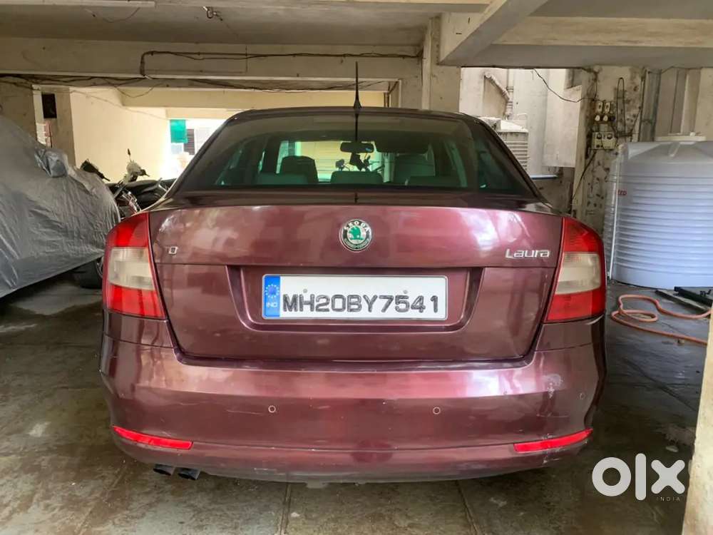Skoda Laura Elegance 2012