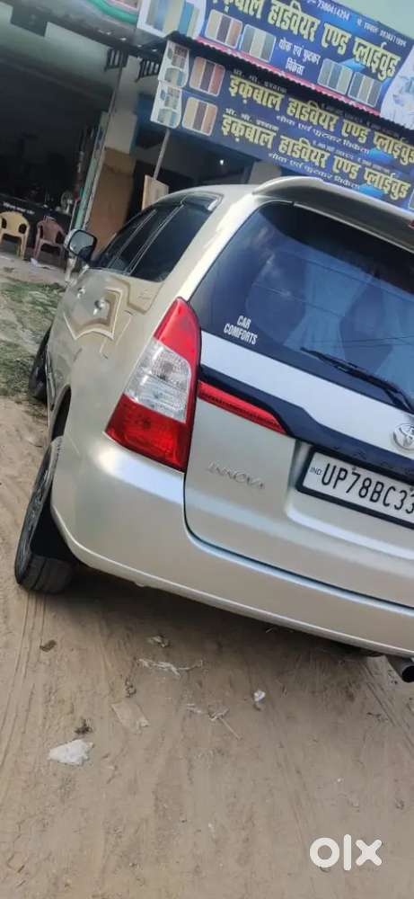 Toyota Innova 2006 Diesel 220000 Km Driven