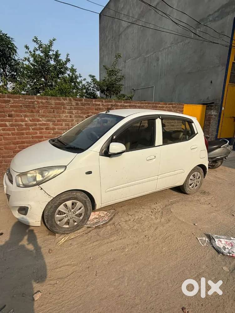 Hyundai I10 Sportz 2012