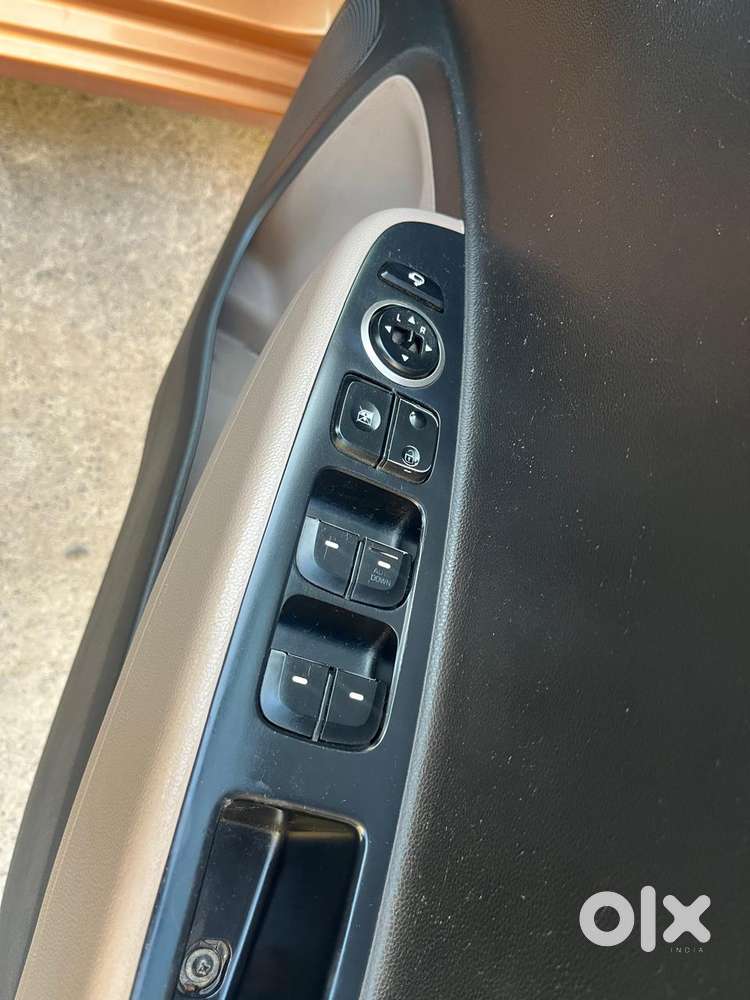 Hyundai Grand I10 Asta 1.2 At Vtvt, 2015, Petrol