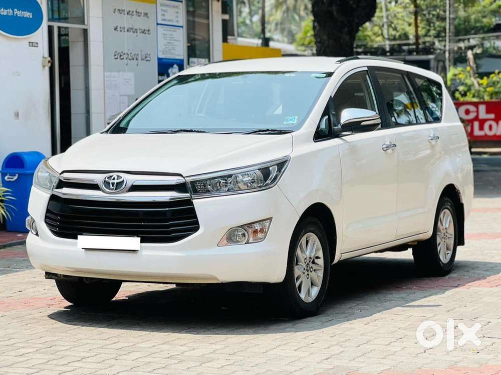 Toyota Innova Crysta