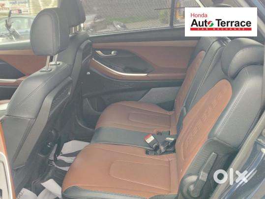Hyundai Alcazar Signature (o) 7 Seater 1.5 Diesel At Adventure Dual ..