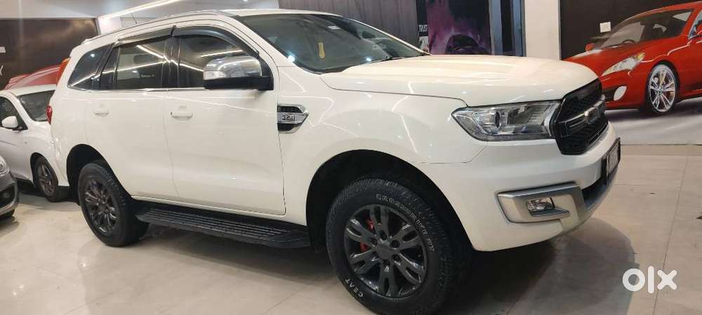 Ford Endeavour 3.2 Trend At 4x4, 2016