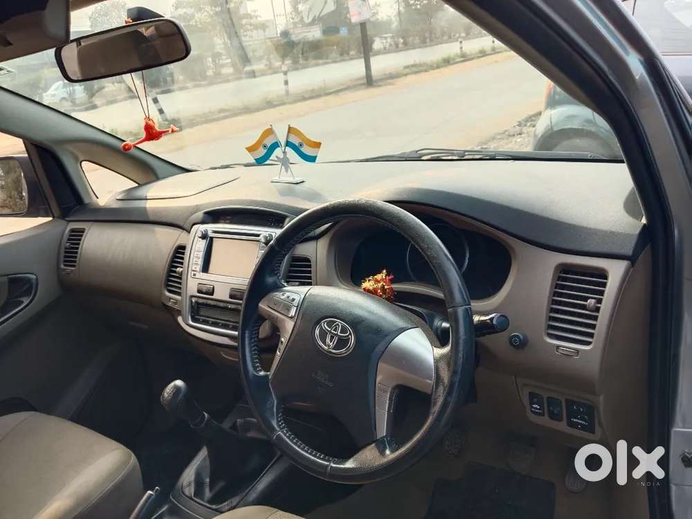 Toyota Innova 2015 Diesel 95879 Km Driven