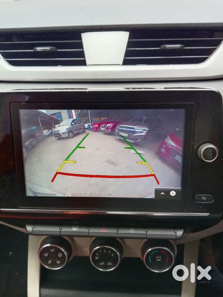 Renault Triber Rxz, 2022, Petrol