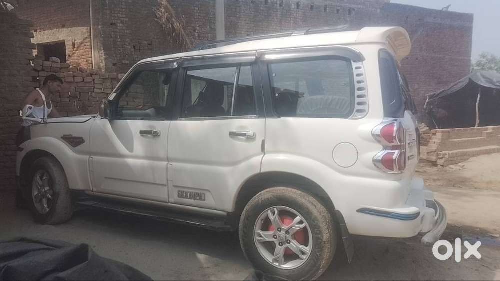 Mahindra Scorpio S10 2019