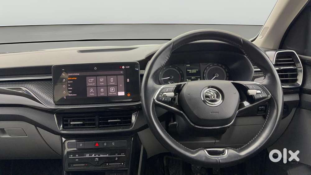 Skoda Kushaq 1.0 Tsi Style, 2022, Petrol