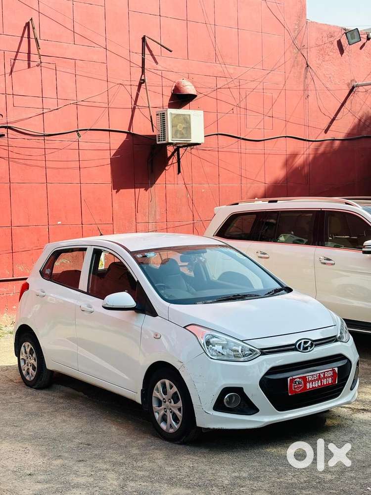 Hyundai Grand I10 Magna At, 2016, Petrol