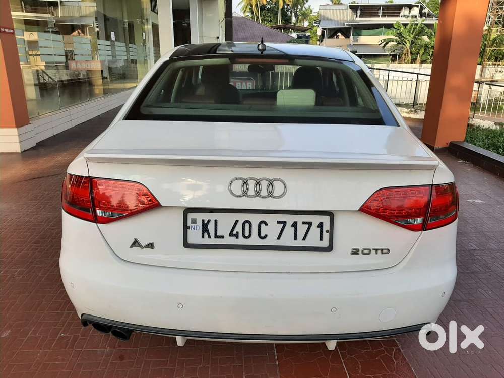 Audi A4 2.0 Tdi Premium With Sunroof, 2010, Diesel