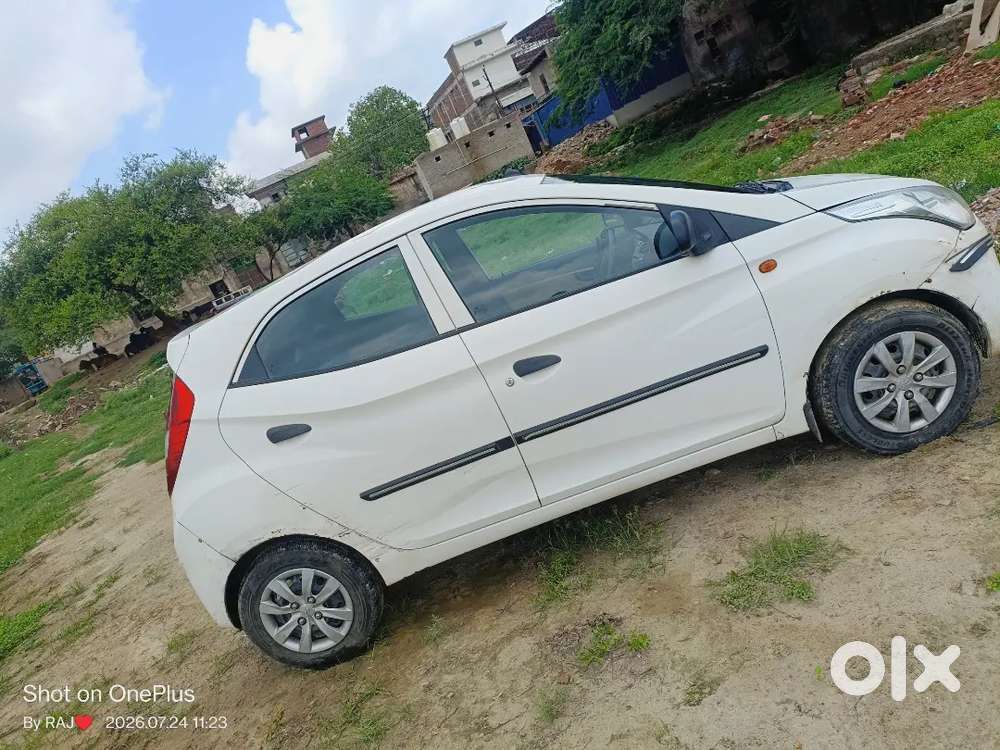Hyundai Eon Magna 2013 Petrol