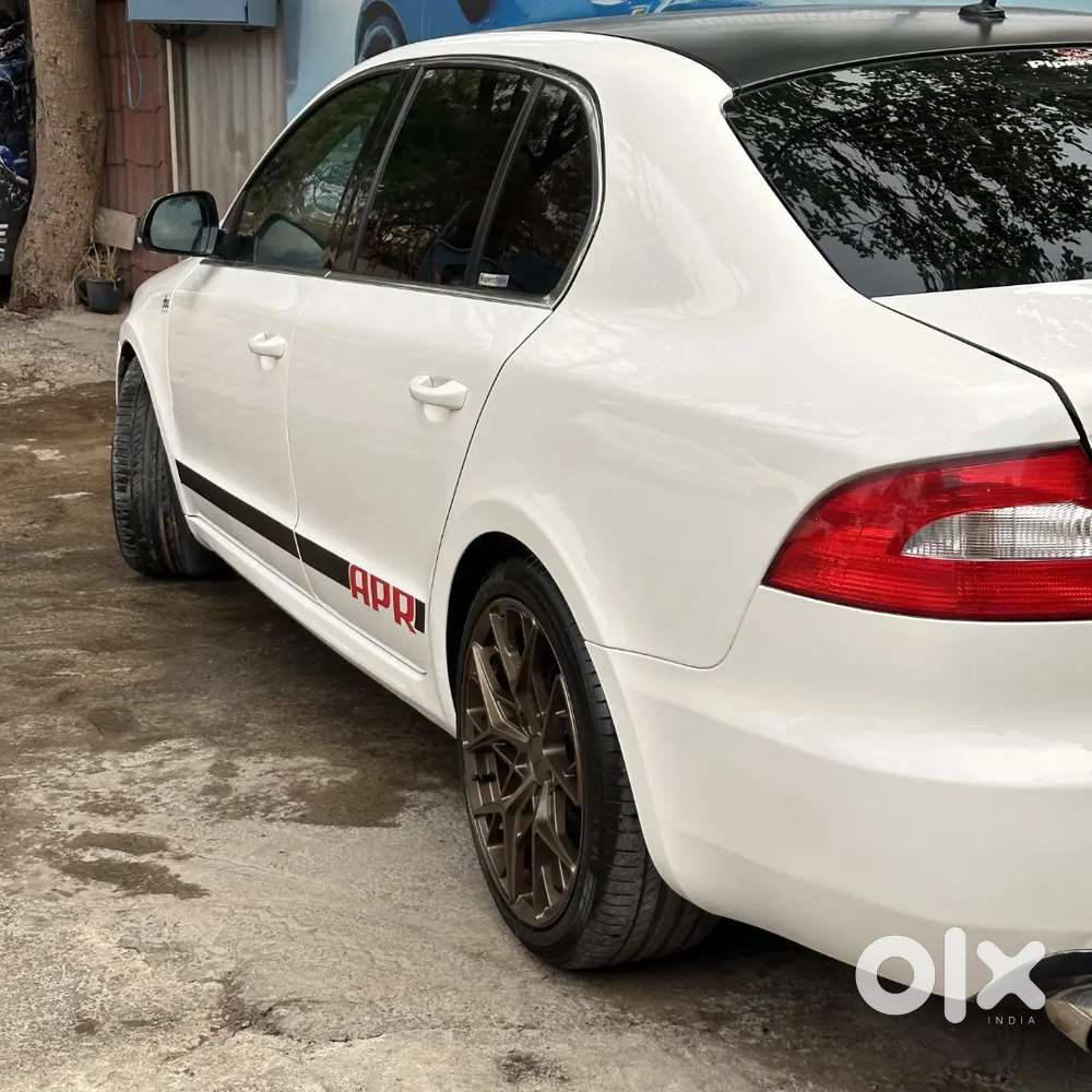 Skoda Superb Elegance 3.6 V6 Fsi 4x4 1st Owner, 68k Km Done, Mh Reg