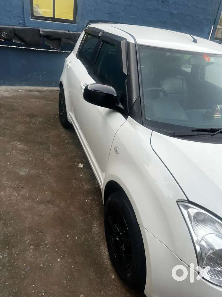 Swift Vxi 2010 Diesel 300000 Km Driven