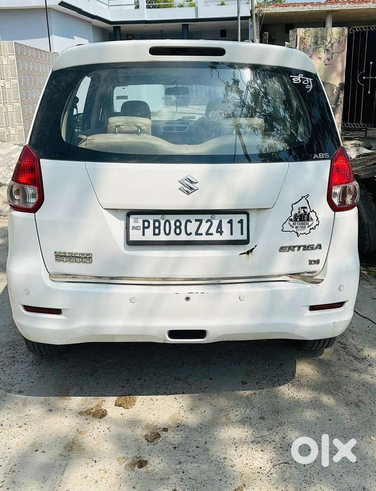 Maruti Suzuki Ertiga 2015 Diesel 132000 Km Driven