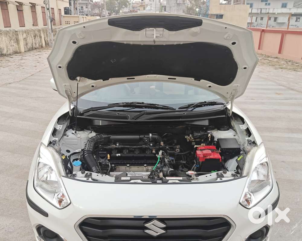 Maruti Suzuki Dzire 1.2 Vxi, 2022, Petrol