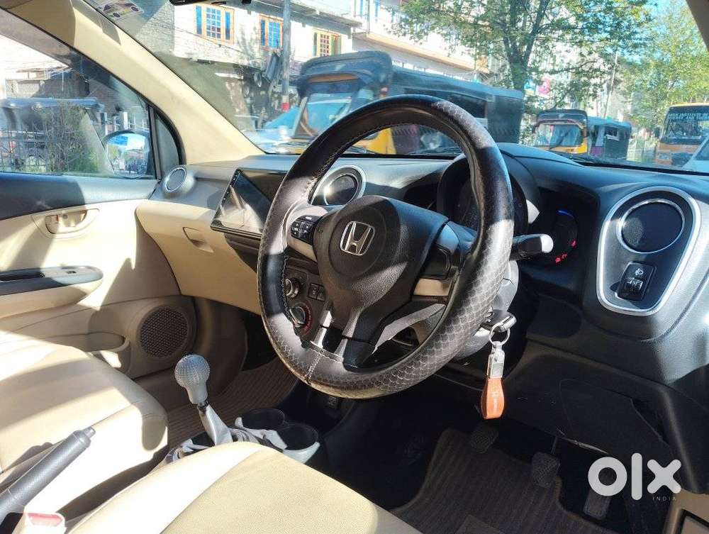 Honda Mobilio V Option I-vtec, 2015, Petrol