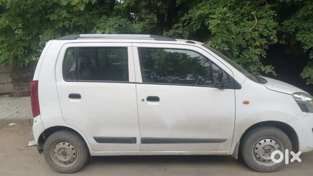 2nd Owner Maruti Suzuki Wagon R Lxi 2013