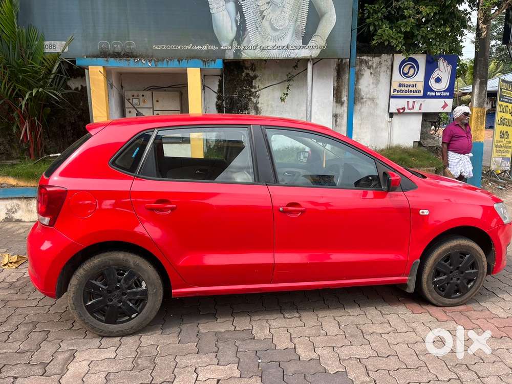 Volkswagen Polo Petrol Manual 2012