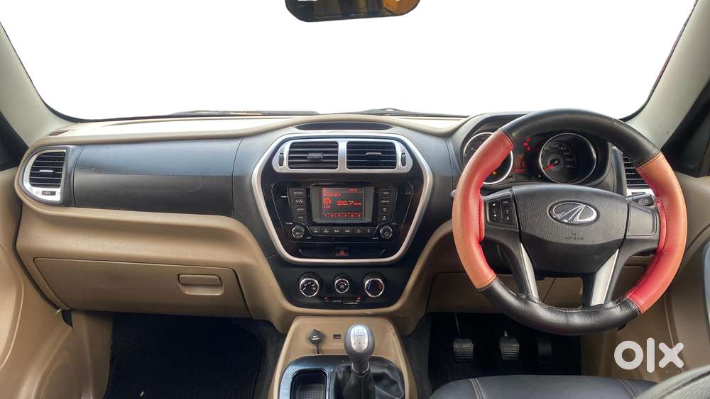 Mahindra Tuv 300 Mhawk100 T8, 2016, Diesel