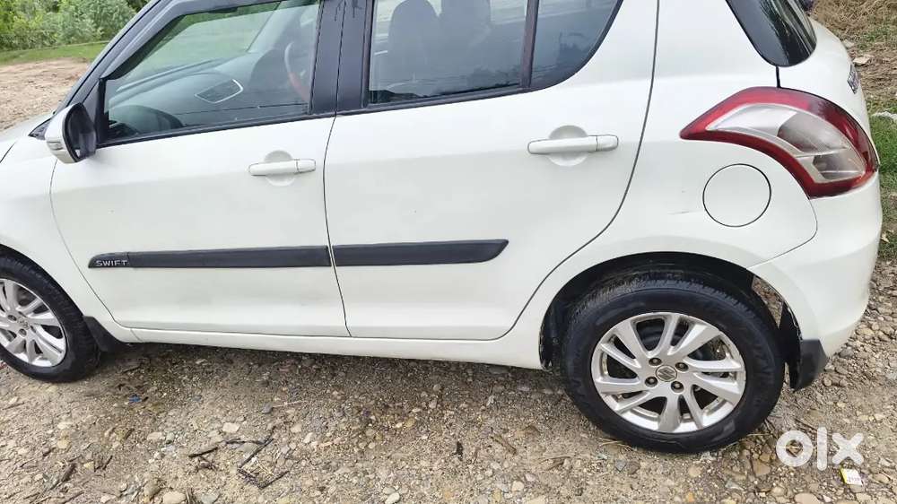 Maruti Suzuki Swift Zxi 2011