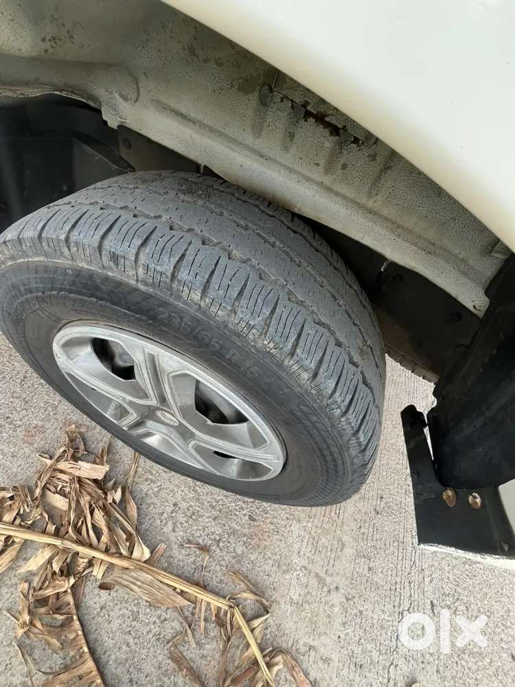 Mahindra Scorpio 2013 Variant Sle Bs Iv
