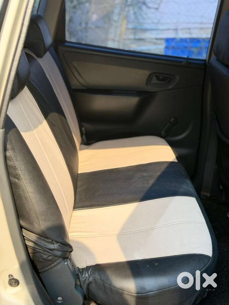 Maruti Suzuki Zen Estilo Lxi Bs Iv, 2009, Petrol