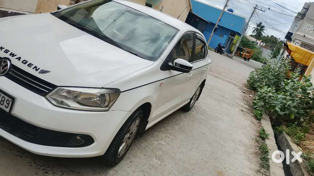 Volkswagen Polo 2011 Petrol