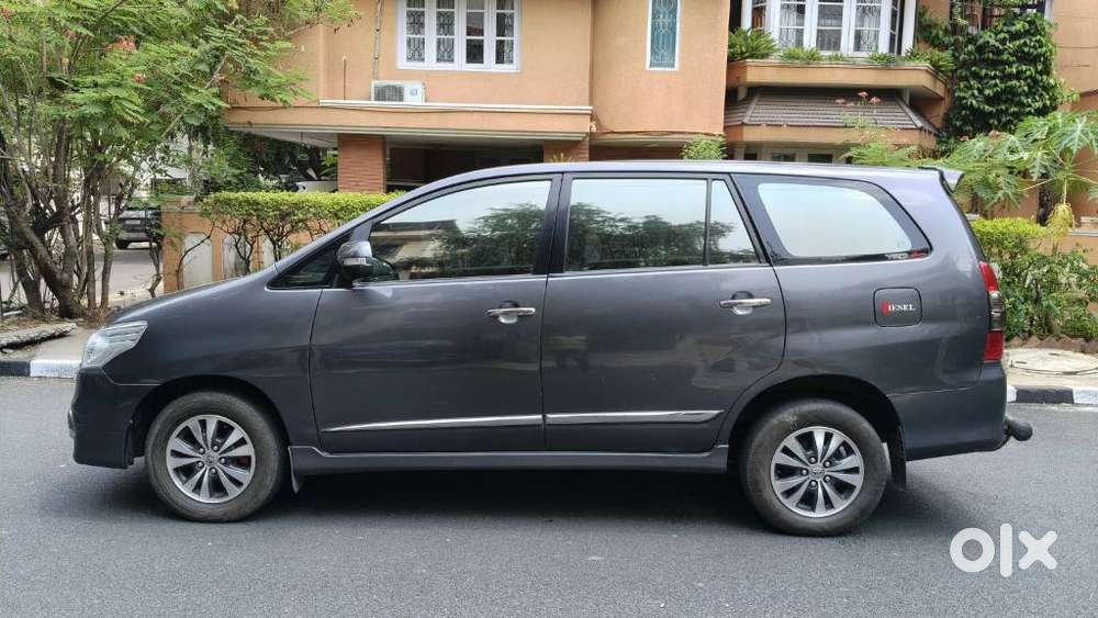 Toyota Innova 2.5 V 7 Str, 2015, Diesel