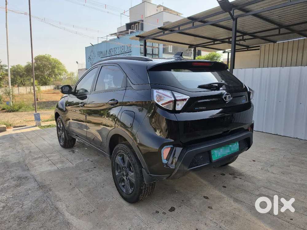 2023 Tata Nexon Ev Max Xz+ Lux Dark Edition  320km Real Range