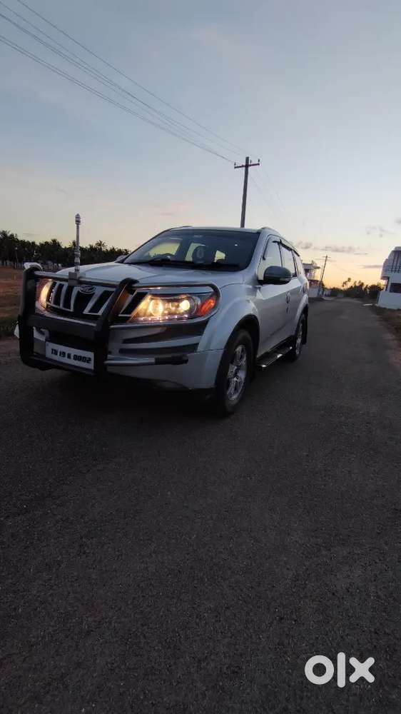 Mahindra Xuv500 2wd 2013