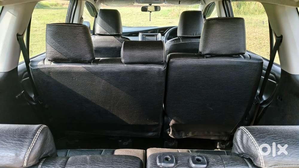 Toyota Innova Crysta 2.4 Gx Mt, 2016, Diesel