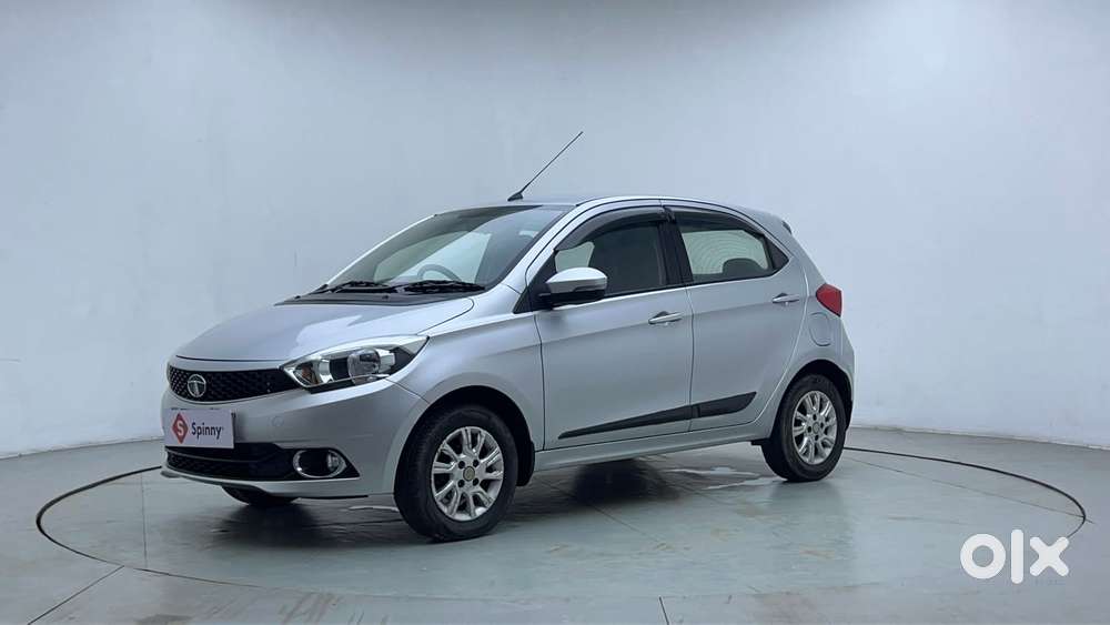 Tata Tiago Xza, 2017, Petrol