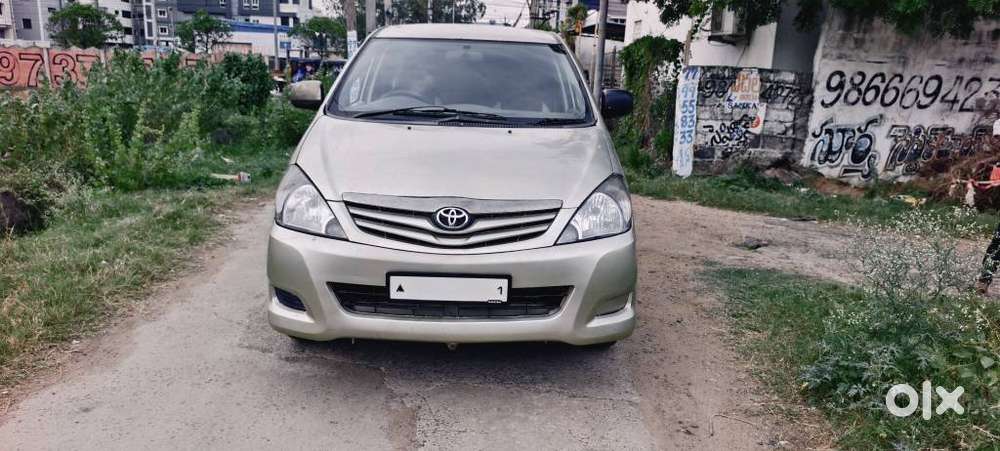 Toyota Innova 2.5 G (diesel) 8 Seater, 2007, Diesel