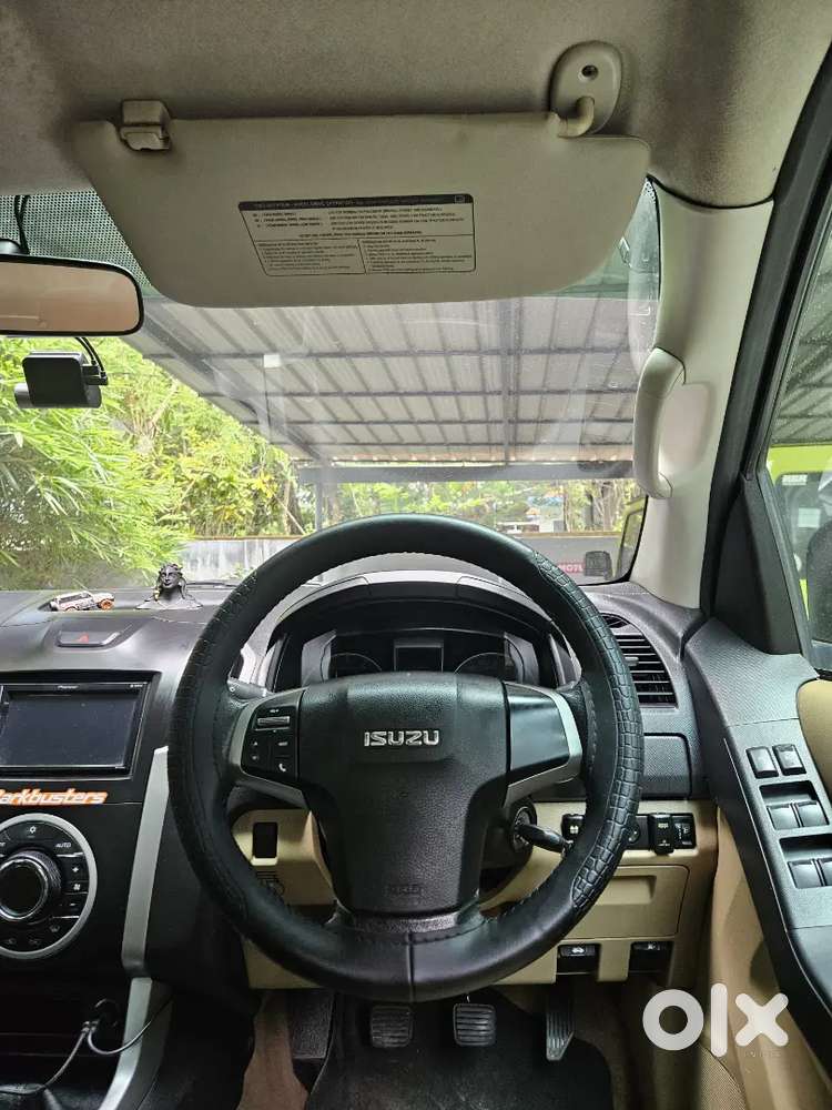 Isuzu D-max V-cross 2016 Diesel 148000 Km Driven