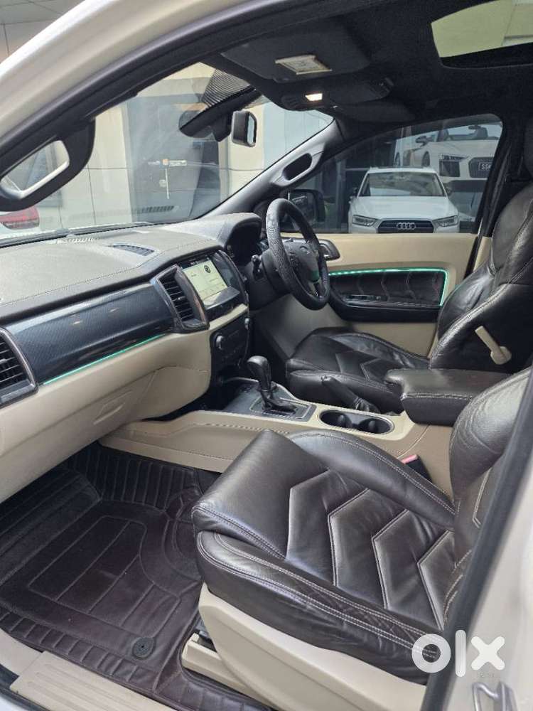 Ford Endeavour 3.2 Titanium At 4x4, 2017, Diesel