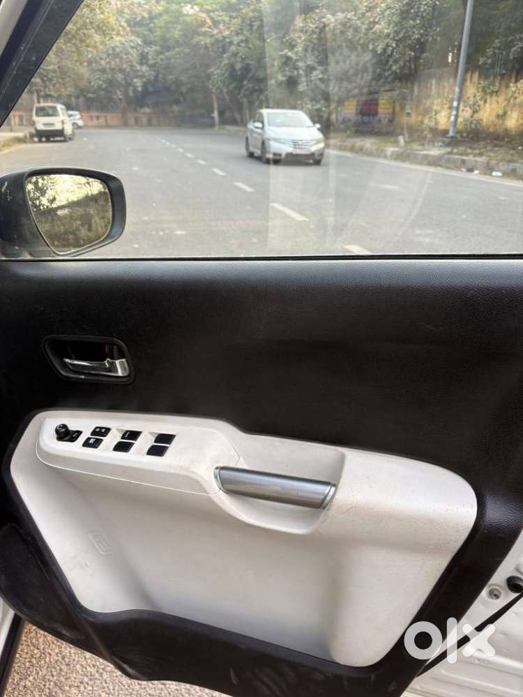 Maruti Suzuki Ignis 1.2 Zeta Mt, 2022, Petrol