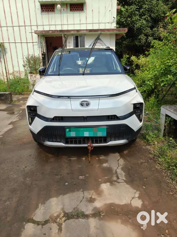 Tata Punch Ev 2025 Empowered Plus Slr