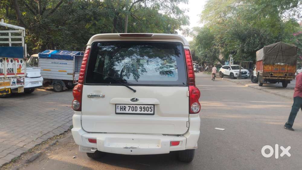 Mahindra Scorpio Vlx Airbags Bs Iii, 2012, Diesel