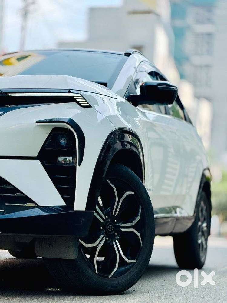 Tata Curvv Accomplished Plus A 1.2 Hyperion Gdi Petrol 6mt, 2025, Pe..