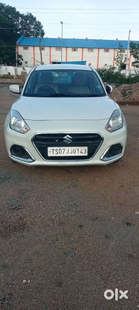 Maruti Suzuki Dzire 1.2 Vxi, 2022, Petrol