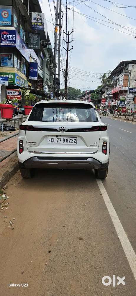 Good And Neat Showroom Condition Interior And With Less Drives