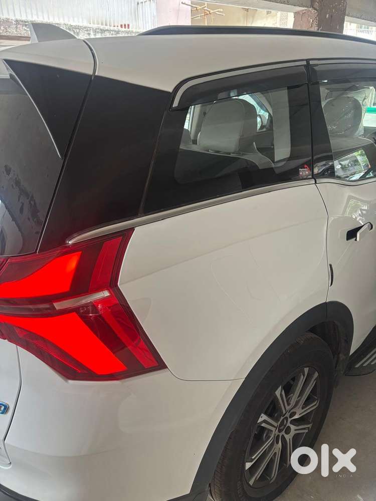 Mahindra Xuv700 2.0 Ax 7 Petrol At Luxury Pack Str, 2024, Petrol
